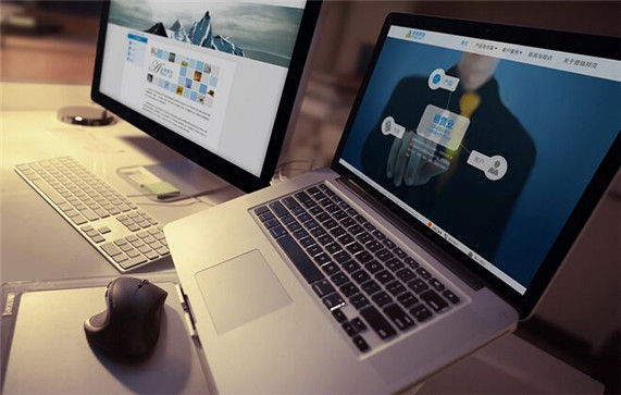 潮流<a href='http://www.dijialing.com/ppcy/'>品牌網(wǎng)站</a>建設(shè)如何進(jìn)行配色？ 幫助你快速的掌握